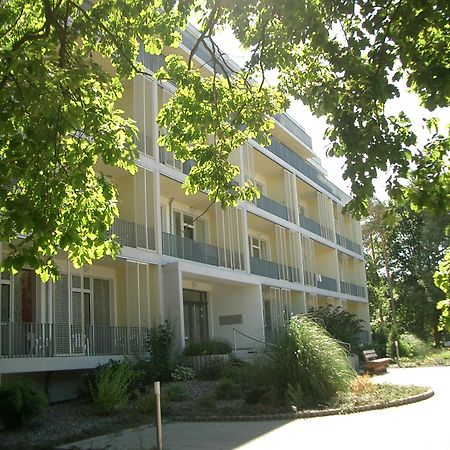 Modernes Appartment, 3 Gehminuten Zum Strand, Pool+Sauna Zempin Bagian luar foto